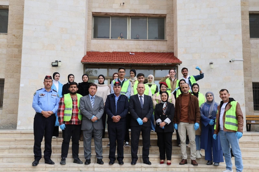 إطلاق حملة تطوعية في جامعة عجلون الوطنية لتعزيز الانتماء وغرس المسؤولية