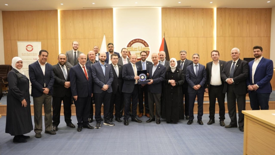 غرفتا صناعة الأردن وسوريا توقعان اتفاقية توأمة لتعزيز التعاون الصناعي والاقتصادي