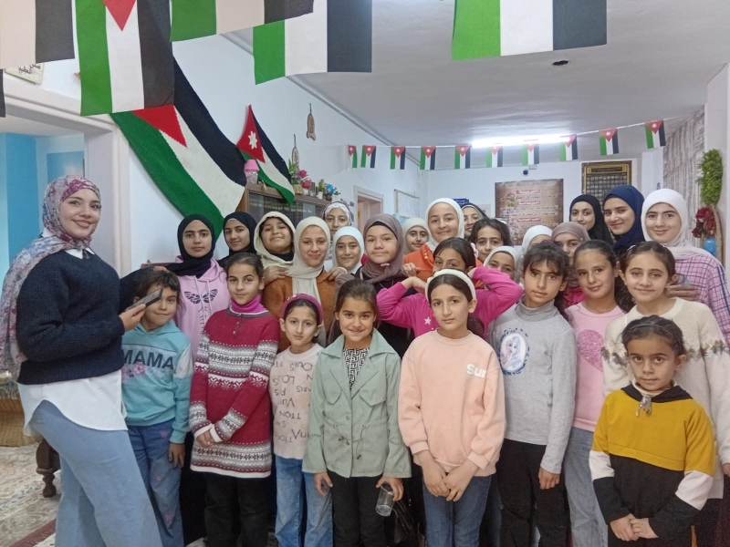 شابات عبين عبلين يختتم دورة في اللغة العربية