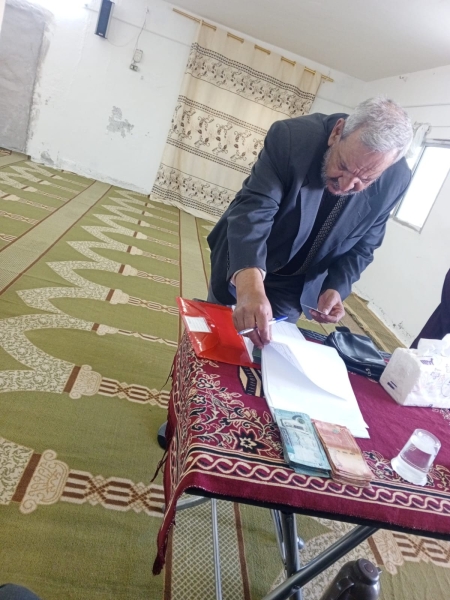 زكاة عجلون توزّع مساعدات شتوية على 100 أسرة محتاجة في كفرنجة