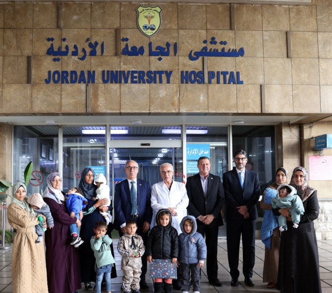 مستشفى الجامعة الأردنية يستقبل أطفال غزة لإجراء عمليات قلبية ضمن توجيهات الملك الإنسانية