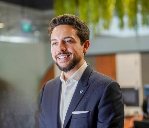 ولي العهد يتمنى التوفيق للنشامى في كأس العرب