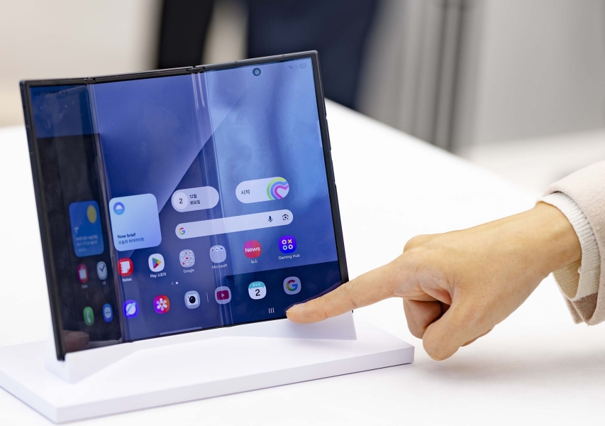 ثورة طي جديدة: سامسونج تكشف عن زد تراي فولد بشاشة عملاقة 10 بوصات
