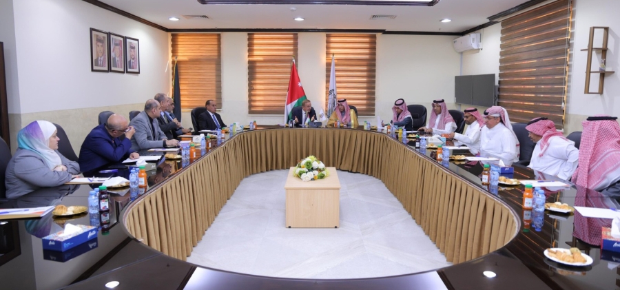 بحث التعاون بين الأردن والسعودية في تطوير الخدمات الإلكترونية خلال زيارة رسمية للأحوال المدنية