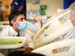 المستشفيات البريطانية تواجه موسم إنفلونزا غير مسبوق