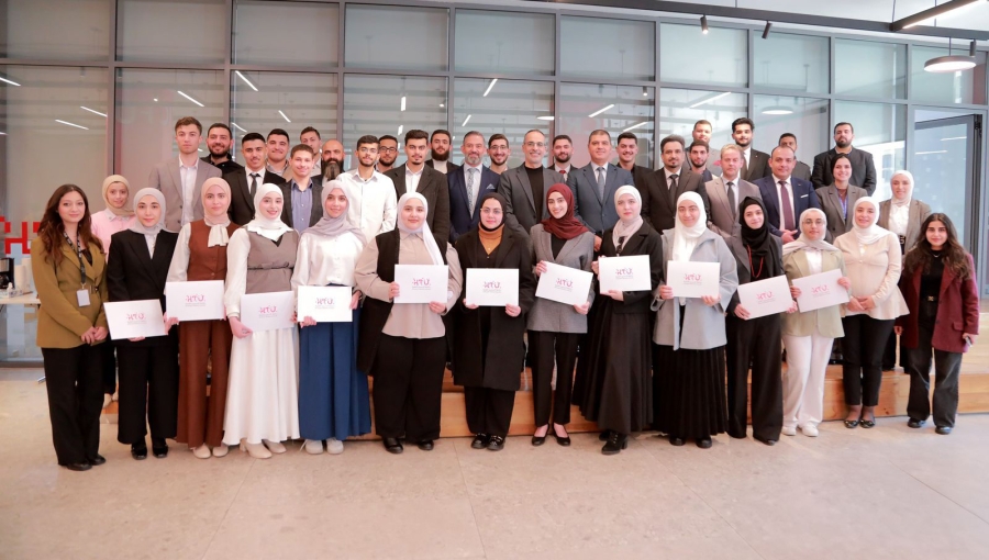 المركز الوطني للأمن السيبراني وجامعة الحسين التقنية يخرّجان الفوج الثامن من معسكر نشامى السايبر