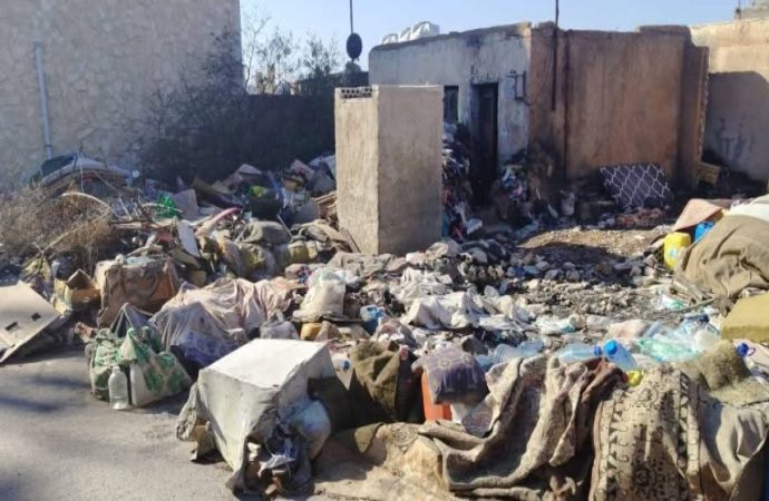 جرش: حملة تطوعية ناجحة تُزيل 50 طناً من النفايات المتراكمة في كفرخل