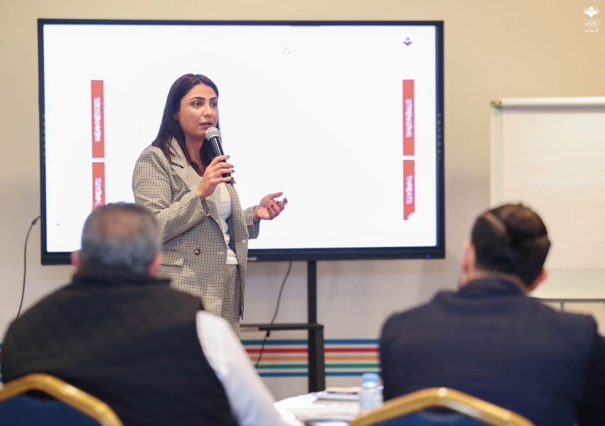 اللجنة الأولمبية تطلق ورشاً تدريبية لتعزيز التخطيط الاستراتيجي في الاتحادات الرياضية