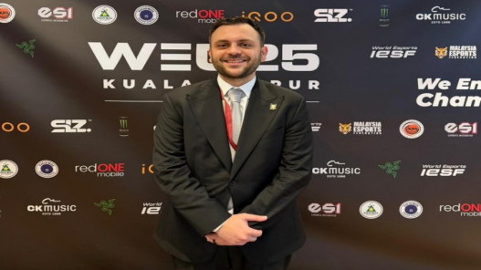 سمو الأمير الحسين يهنئ الأمير عمر بن فيصل بفوزه بعضوية مجلس إدارة الاتحاد الدولي للرياضات الإلكترونية