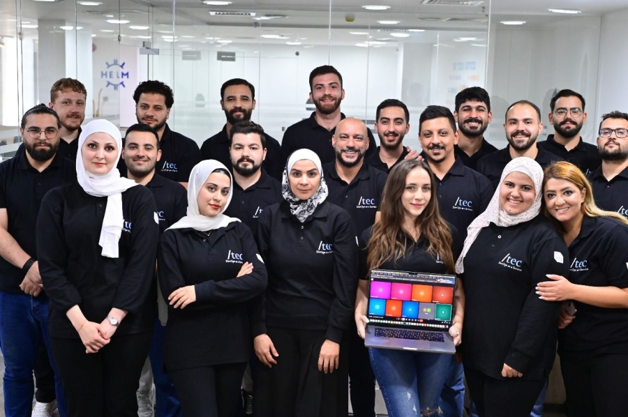 سلاش تيك تحصد جائزة التميّز في الحوسبة السحابية من AWS لعام 2025