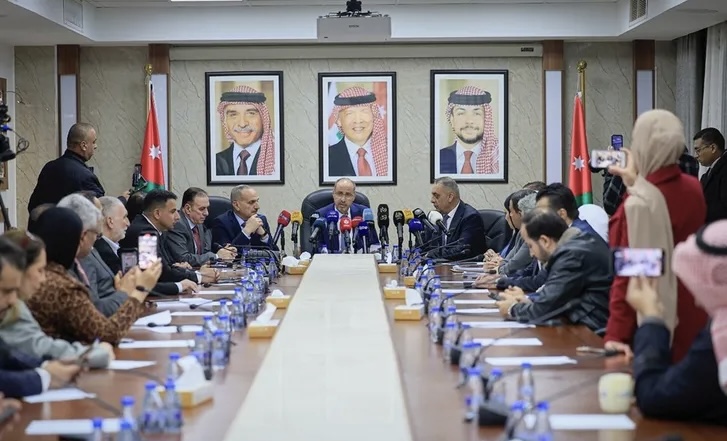 مالية النواب تُقِرّ مشروع قانون الموازنة العامة لعام 2026 وتُصدر توصياتها الشاملة