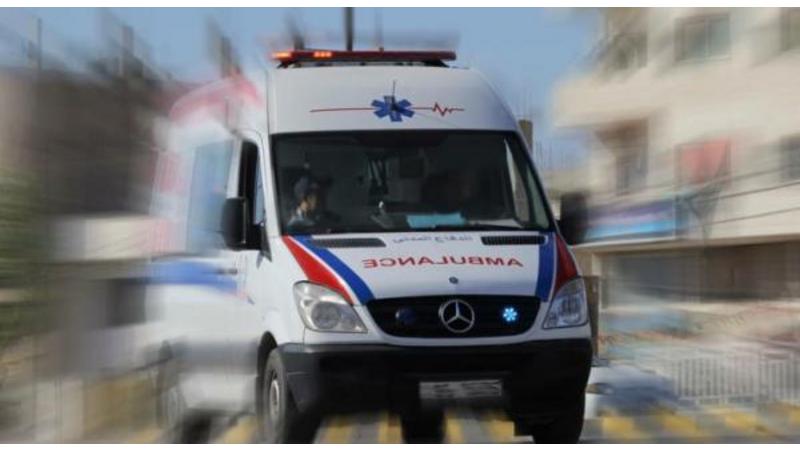 إصابة 10 أشخاص بحادث تدهور مركبة لعائلة في الرمثا