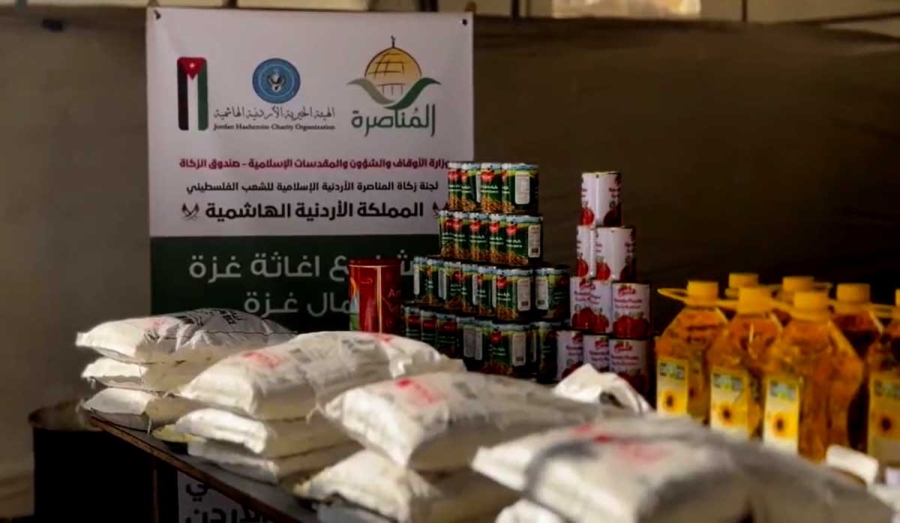 الهيئة الخيرية الأردنية تواصل توزيع الوجبات في غزة بدعم من لجنة زكاة المناصرة