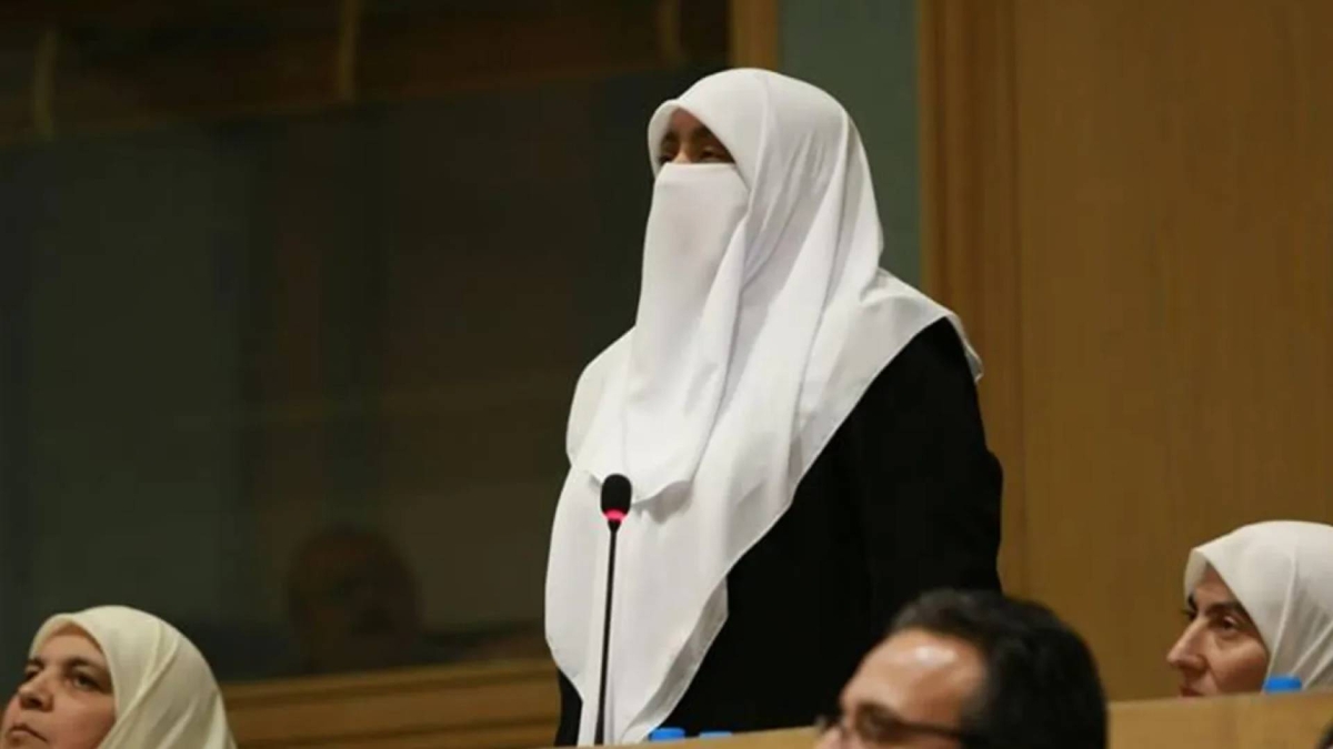 العتوم :  تستعرض تحديات التعليم وتربطها بالمؤشرات المجتمعية المقلقة