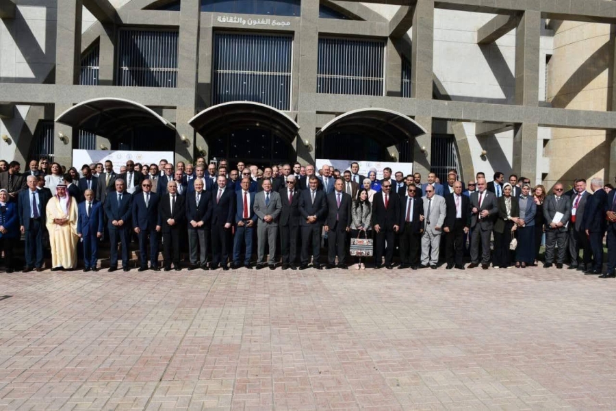 رئيس جامعة عجلون الوطنية يشارك في المنتدى الخامس لاتحاد رؤساء الجامعات