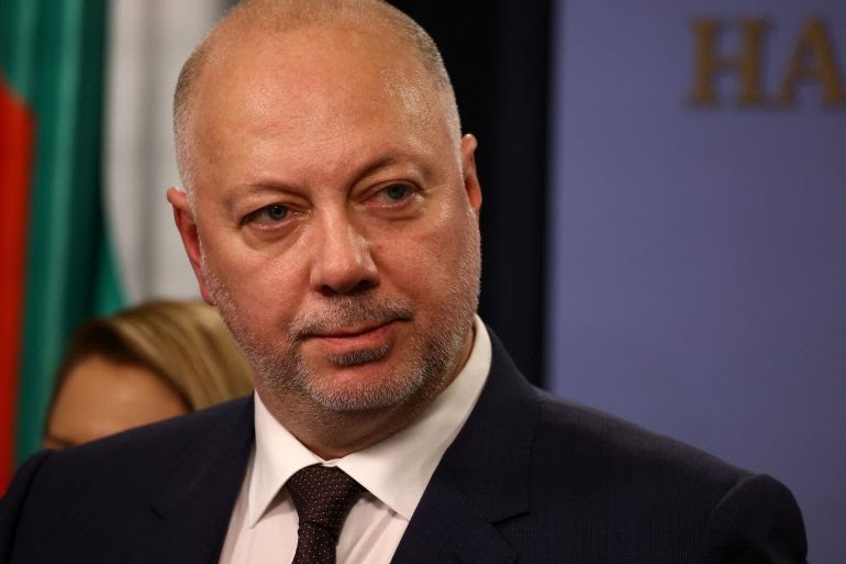 استقالة رئيس وزراء بلغاريا بعد احتجاجات شعبية واسعة