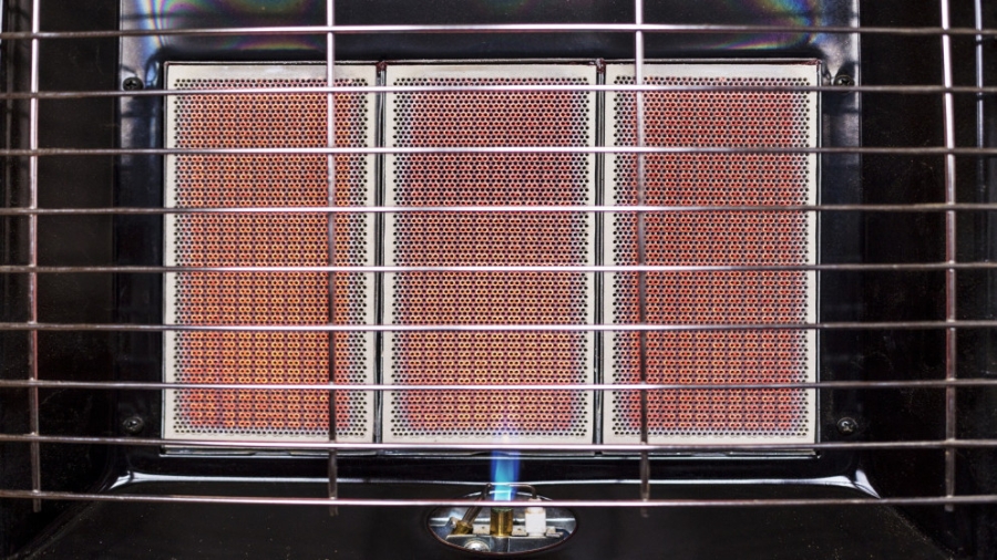 الدفاع المدني يحذر: تجنّبوا النوم والمدافئ مشتعلة وبكافة أنواعها