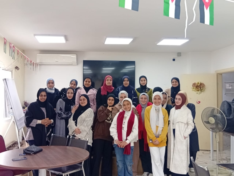 مركز شابات الوسطية ينظم ورشة حول تمكين الشباب من ذوي الإعاقة