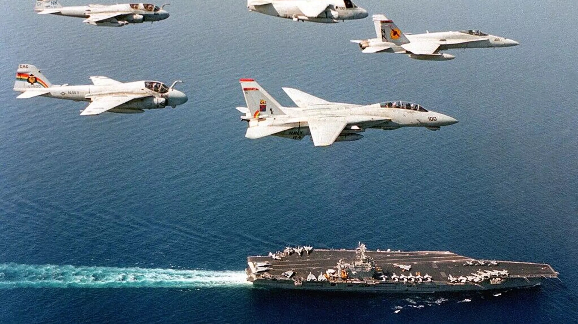 نائب الرئيس الأمريكي يؤكد وجودا عسكريا كبيرا لواشنطن في الشرق الأوسط