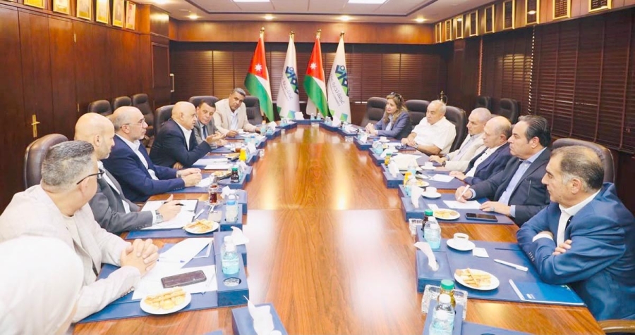 بحث قضايا لقطاع السياحة الوافدة