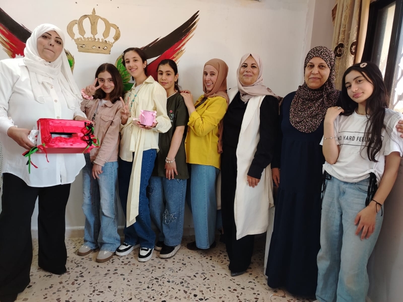 نشاط اعادة التدوير في مركز شابات عبين عبلين