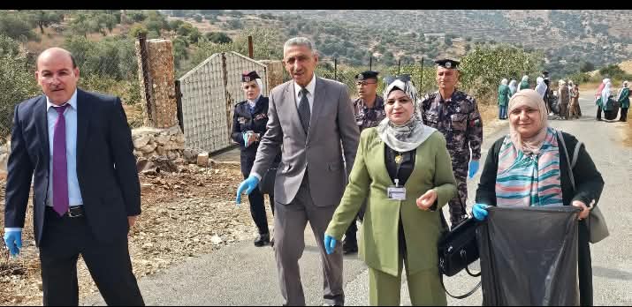 مركزي شباب وشابات المزار الشمالي ينفذان الحملة الثانية للنظافة